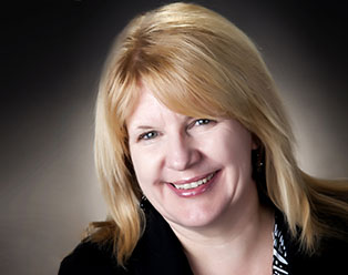 Southern Indiana Heart and Vascular nurse practitioner Diane Halstead, NP portrait.